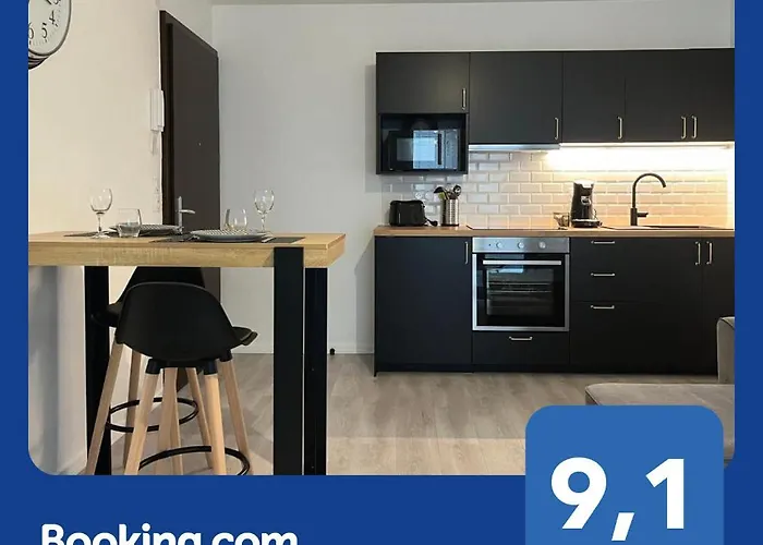 Appartement Cosy A Nancy - Parking Prive
